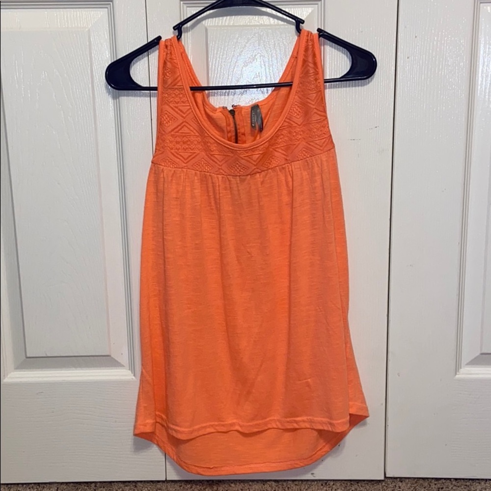 Ladies tank top